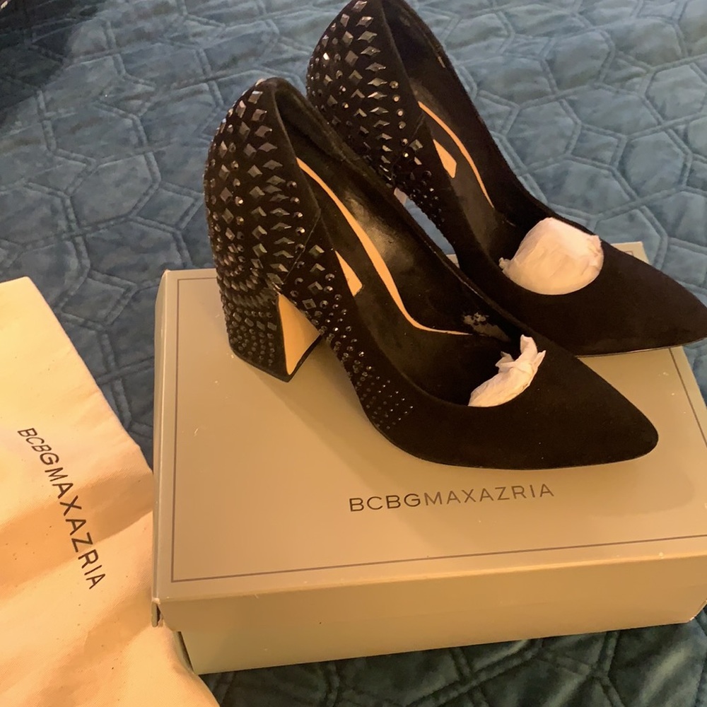 BCBG MAXAZARIA STUDDED block heel pumps - Picture 2 of 7